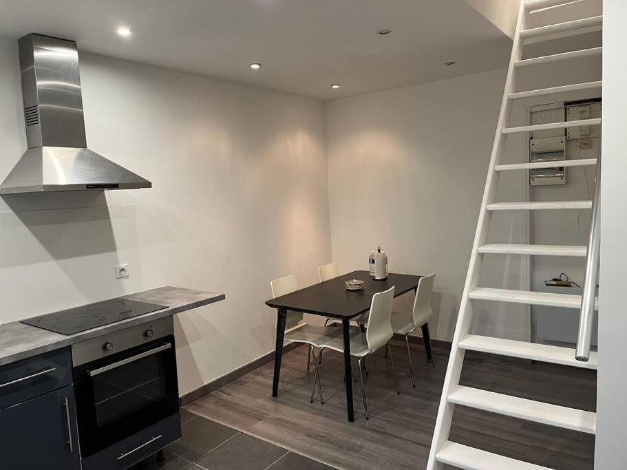 Duplex T2 A Arcueil A 3Min Arret Laplace Rer B Экстерьер фото